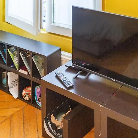 Charming - Saint Apoline Párizs