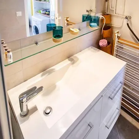 Charming - Saint Apoline