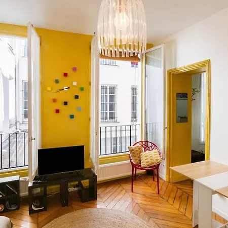 Apartment Charming - Saint Apoline